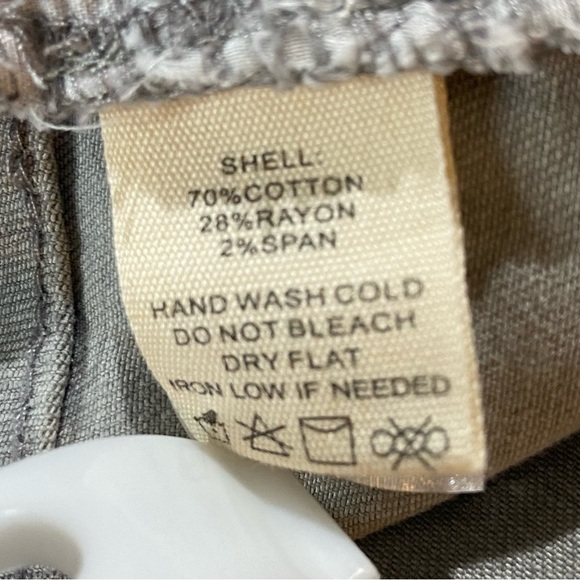 Toast Distressed Gray Star Print Lightweight‎ Denim Jean with Raw Hem - Picture 5 of 6